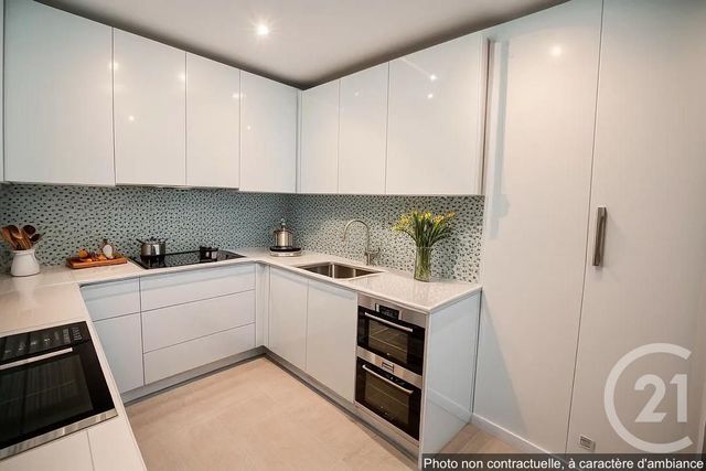 Appartement F3 à vendre - 3 pièces - 63,92 m2 - Cenon - 33 - AQUITAINE