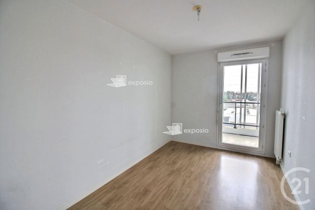 Appartement F3 à vendre - 3 pièces - 63,92 m2 - Cenon - 33 - AQUITAINE