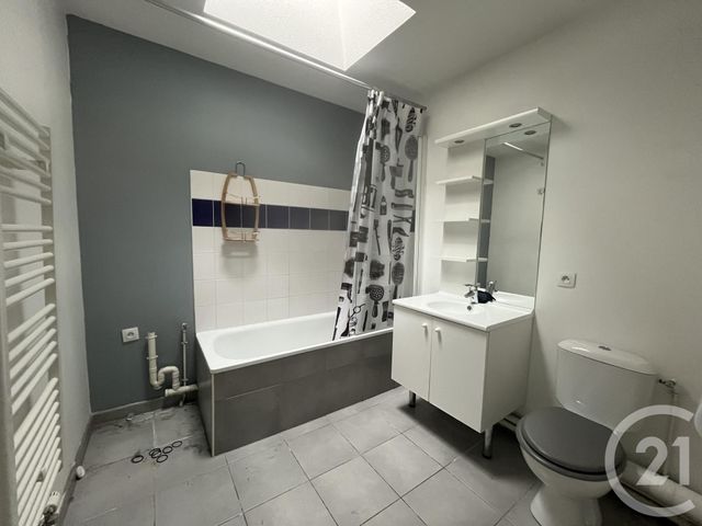 Appartement F4 à louer - 4 pièces - 86,40 m2 - Cenon - 33 - AQUITAINE