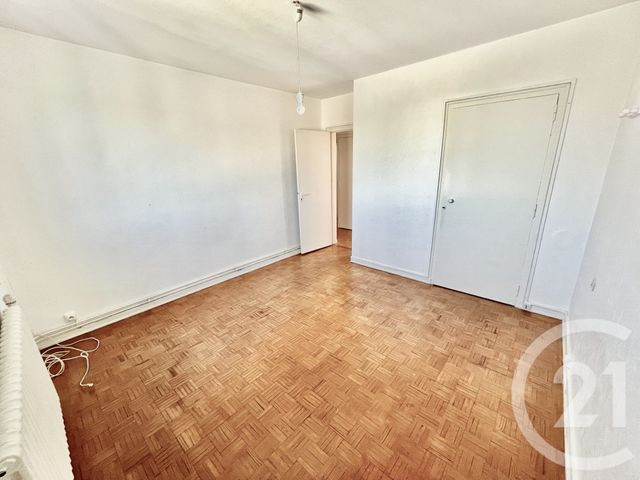 Appartement F4 à vendre - 4 pièces - 72 m2 - Lormont - 33 - AQUITAINE