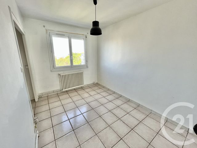 Appartement F4 à vendre - 4 pièces - 72 m2 - Lormont - 33 - AQUITAINE