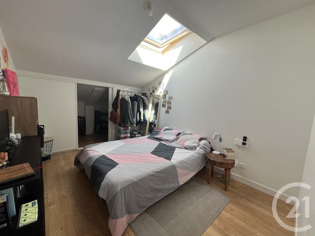 Appartement T4 à louer - 4 pièces - 80,80 m2 - Cenon - 33 - AQUITAINE