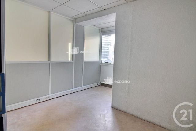 Bureaux à louer - 70.0 m2 - 33 - Gironde