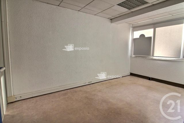 Bureaux à louer - 70.0 m2 - 33 - Gironde