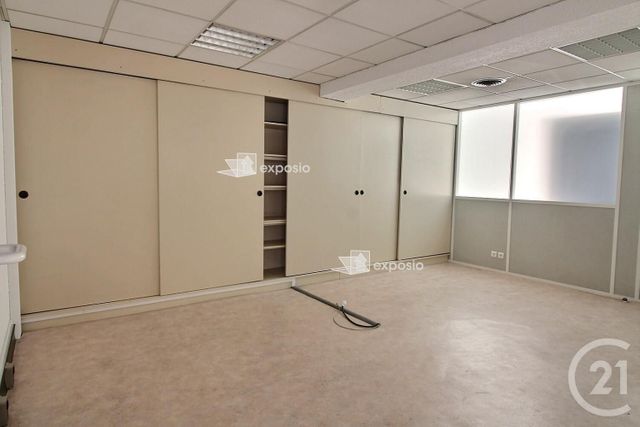 Bureaux à louer - 70.0 m2 - 33 - Gironde