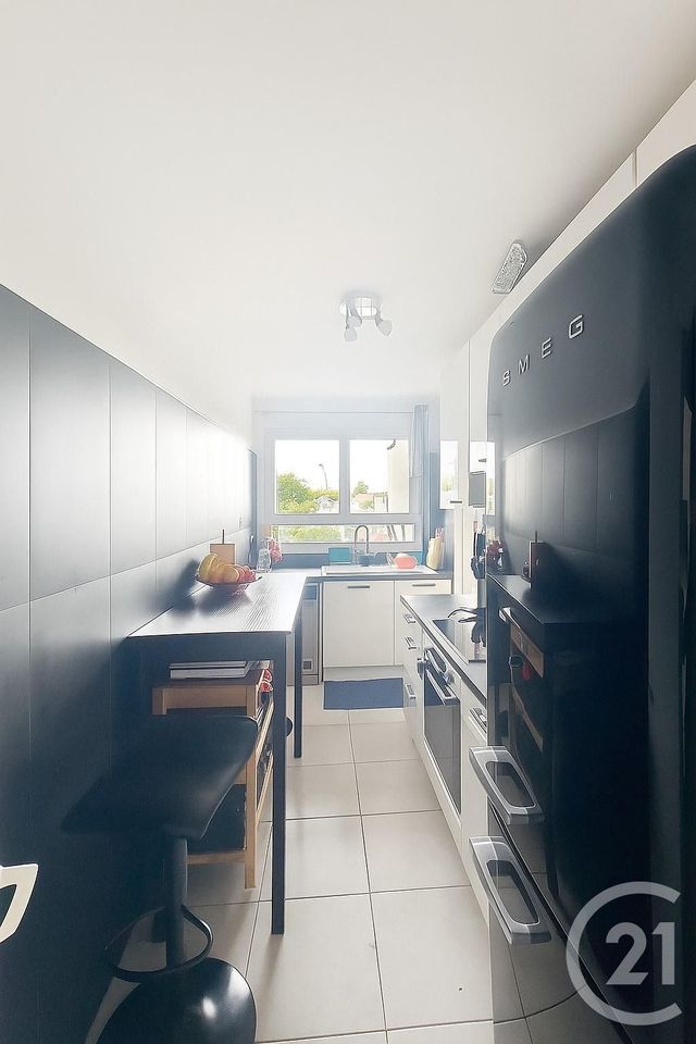 Appartement T4 &agrave; vendre - 4 pi&egrave;ces - 79,37 m2 - Lormont - 33 - AQUITAINE