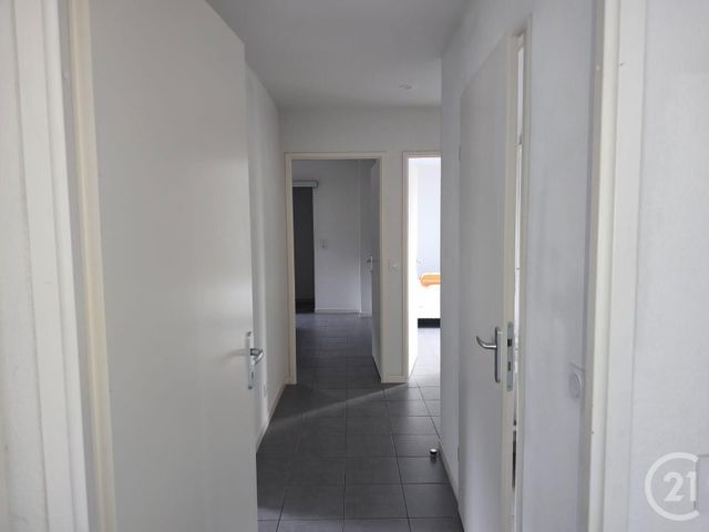 Appartement T4 &agrave; louer - 4 pi&egrave;ces - 83,08 m2 - Cenon - 33 - AQUITAINE