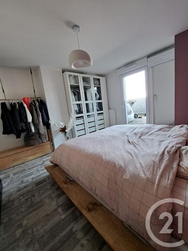 Appartement F4 &agrave; louer - 4 pi&egrave;ces - 94,44 m2 - Cenon - 33 - AQUITAINE