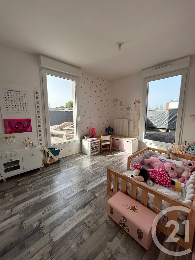 Appartement F4 &agrave; louer - 4 pi&egrave;ces - 94,44 m2 - Cenon - 33 - AQUITAINE