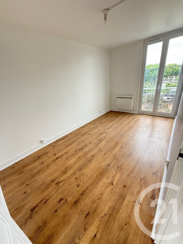 Appartement à vendre - 4 pièces - 60,75 m2 - Bezons - 95 - ILE-DE-FRANCE