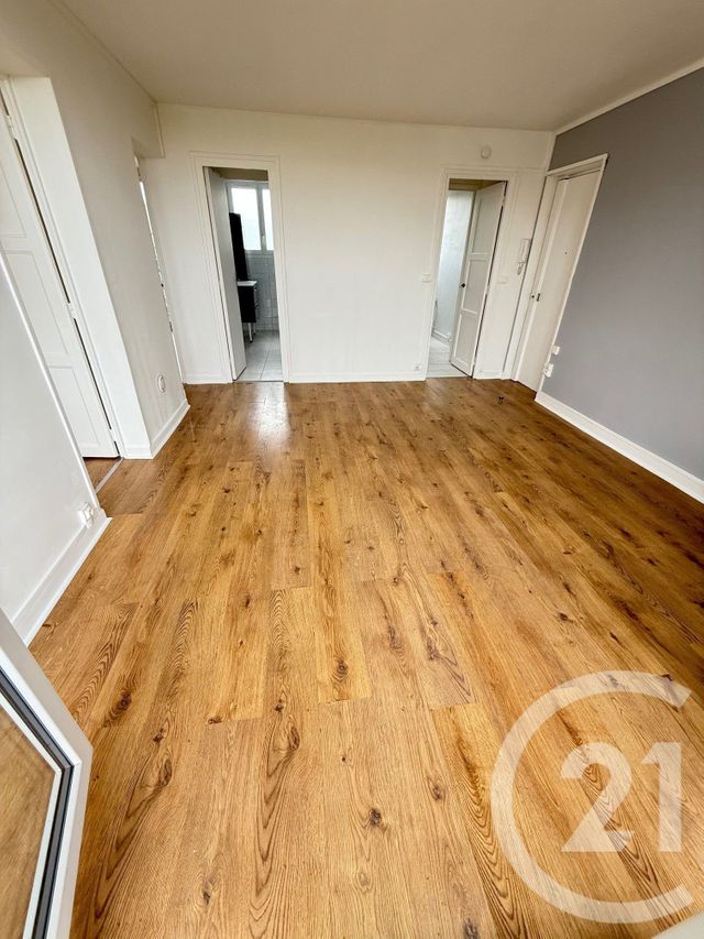 Appartement à vendre - 4 pièces - 60,75 m2 - Bezons - 95 - ILE-DE-FRANCE