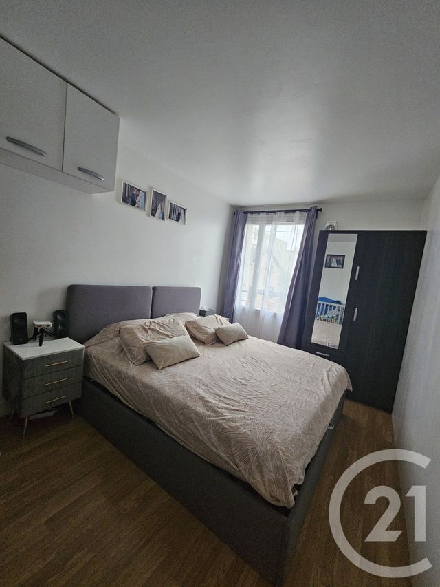 Appartement F4 à vendre - 4 pièces - 66 m2 - Argenteuil - 95 - ILE-DE-FRANCE