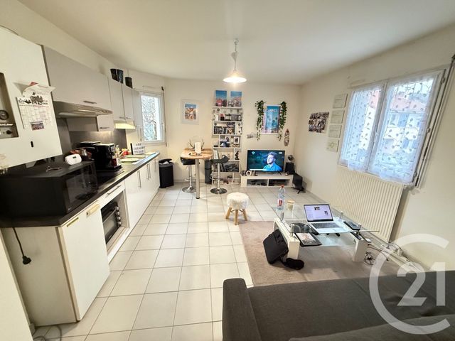 Appartement Studio &agrave; vendre - 1 pi&egrave;ce - 24,73 m2 - Houilles - 78 - ILE-DE-FRANCE