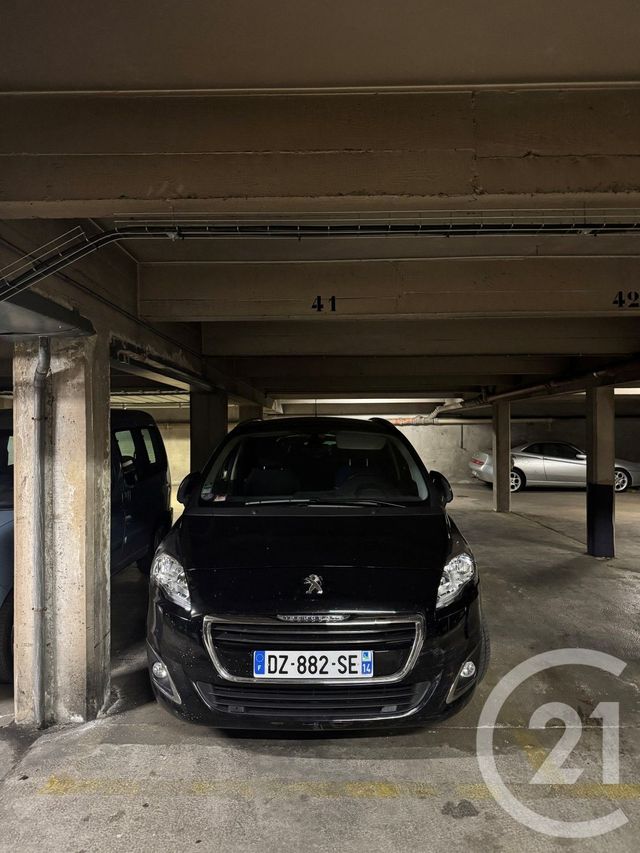 Parking &agrave; vendre - 12 m2 - Courbevoie - 92 - ILE-DE-FRANCE