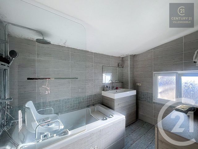 Maison &agrave; vendre - 4 pi&egrave;ces - 78 m2 - Villemomble - 93 - ILE-DE-FRANCE