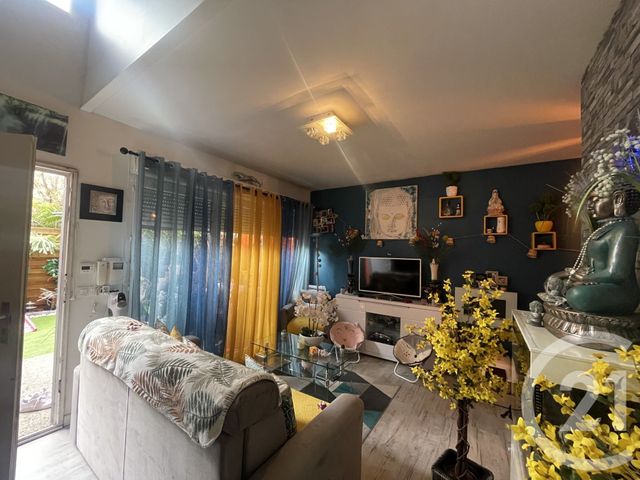 Appartement Duplex &agrave; vendre - 2 pi&egrave;ces - 42,57 m2 - Villemomble - 93 - ILE-DE-FRANCE