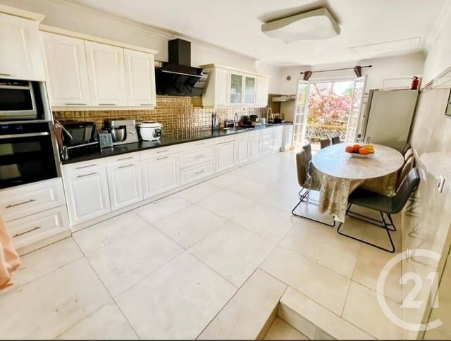 Maison &agrave; vendre - 10 pi&egrave;ces - 263 m2 - Villemomble - 93 - ILE-DE-FRANCE