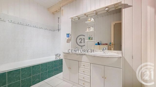 Appartement F4 &agrave; vendre - 4 pi&egrave;ces - 108 m2 - Le Raincy - 93 - ILE-DE-FRANCE