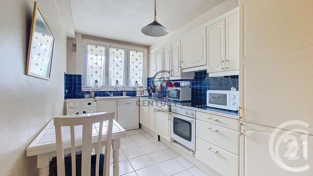 Appartement F4 &agrave; vendre - 4 pi&egrave;ces - 108 m2 - Le Raincy - 93 - ILE-DE-FRANCE