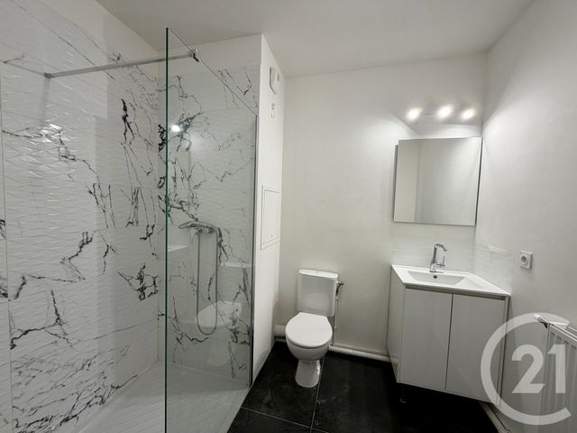 Appartement Studio &agrave; vendre - 1 pi&egrave;ce - 32,90 m2 - Noisy Le Grand - 93 - ILE-DE-FRANCE