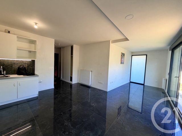 Appartement Studio &agrave; vendre - 1 pi&egrave;ce - 32,90 m2 - Noisy Le Grand - 93 - ILE-DE-FRANCE