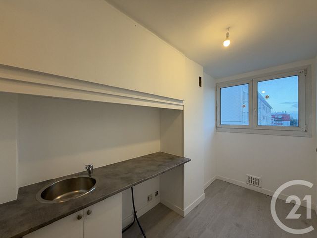Appartement F4 &agrave; vendre - 4 pi&egrave;ces - 64 m2 - Villemomble - 93 - ILE-DE-FRANCE