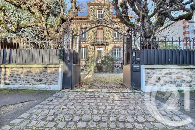 Maison à vendre - 12 pièces - 230 m2 - Villemomble - 93 - ILE-DE-FRANCE