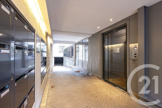 Appartement F2 à vendre - 2 pièces - 33,57 m2 - Paris - 75014 - ILE-DE-FRANCE