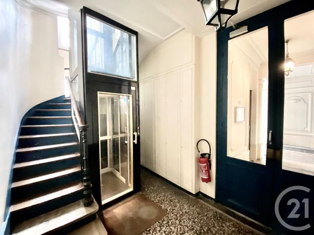 Appartement Duplex &agrave; vendre - 5 pi&egrave;ces - 120,23 m2 - Paris - 75005 - ILE-DE-FRANCE
