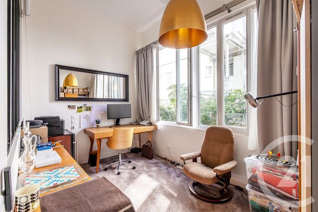Appartement &agrave; vendre - 6 pi&egrave;ces - 113 m2 - Paris - 75018 - ILE-DE-FRANCE
