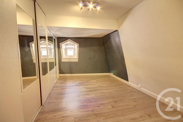 Appartement &agrave; vendre - 4 pi&egrave;ces - 101,01 m2 - Benfeld - 67 - ALSACE