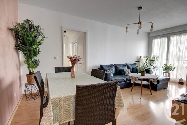 Appartement F3 à vendre - 3 pièces - 56,92 m2 - Erstein - 67 - ALSACE