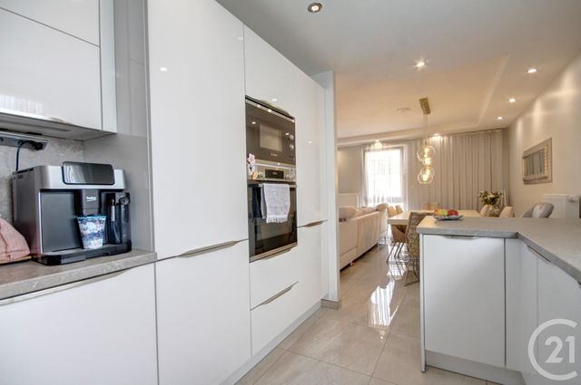 Appartement &agrave; vendre - 3 pi&egrave;ces - 77,72 m2 - Erstein - 67 - ALSACE
