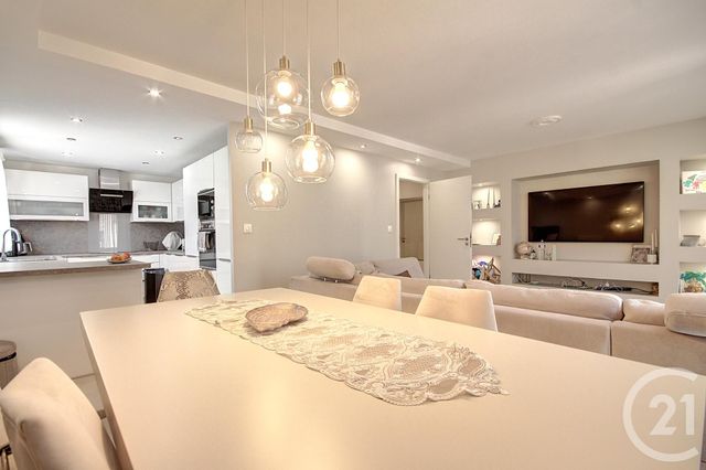 Appartement &agrave; vendre - 3 pi&egrave;ces - 77,72 m2 - Erstein - 67 - ALSACE
