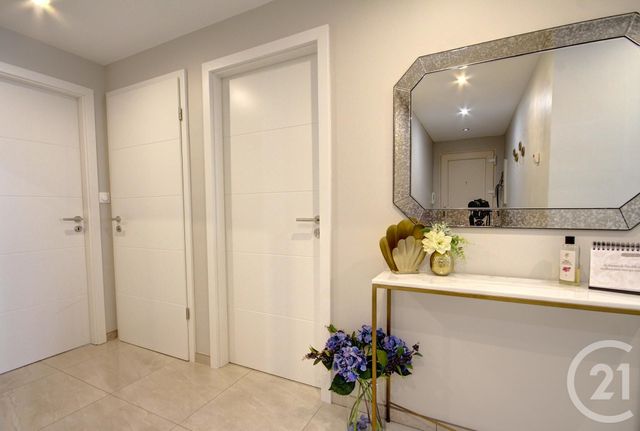 Appartement &agrave; vendre - 3 pi&egrave;ces - 77,72 m2 - Erstein - 67 - ALSACE