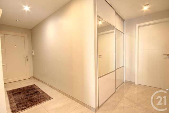 Appartement &agrave; vendre - 3 pi&egrave;ces - 77,72 m2 - Erstein - 67 - ALSACE