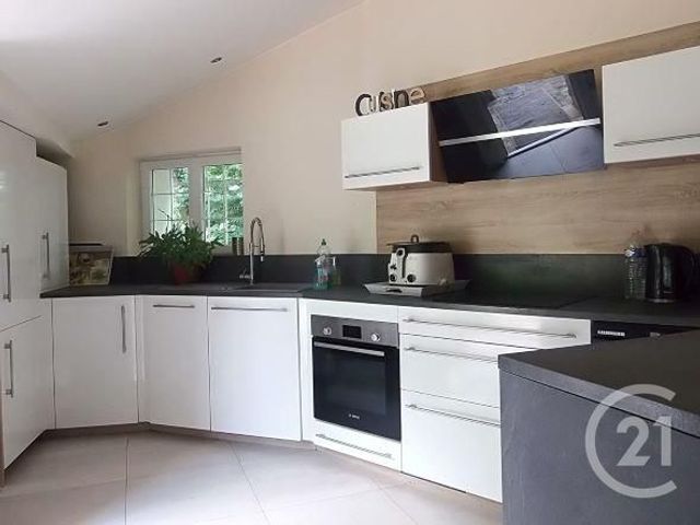 Maison à vendre - 5 pièces - 89 m2 - Maintenon - 28 - CENTRE