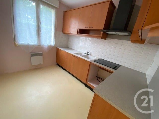 Appartement Duplex à vendre - 3 pièces - 72,93 m2 - Maintenon - 28 - CENTRE
