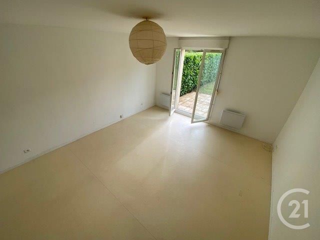 Appartement Duplex à vendre - 3 pièces - 72,93 m2 - Maintenon - 28 - CENTRE