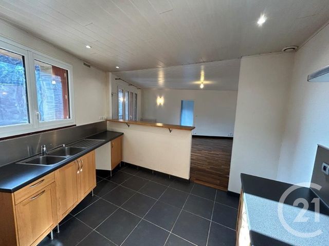 Appartement F3 à vendre - 3 pièces - 89 m2 - Epernon - 28 - CENTRE