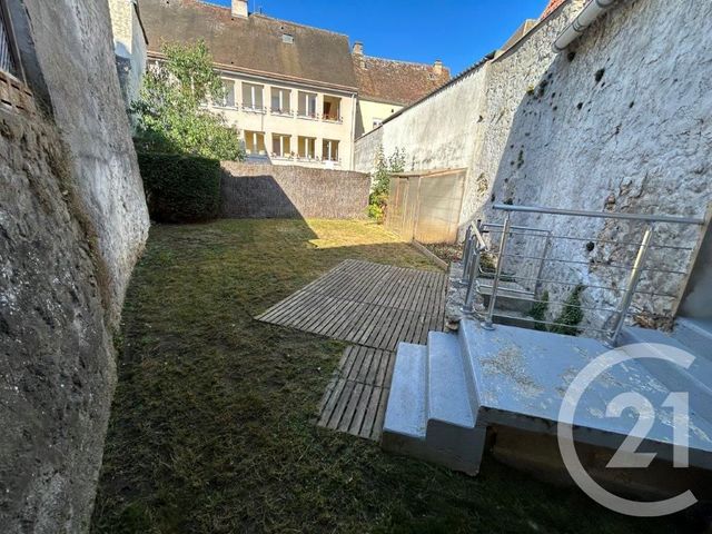 Appartement F3 à vendre - 3 pièces - 89 m2 - Epernon - 28 - CENTRE