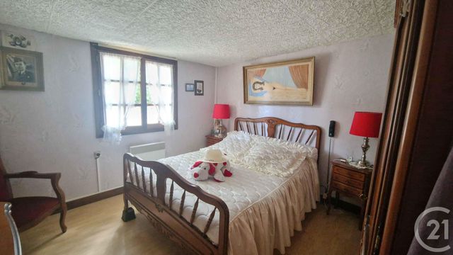 Maison à vendre - 3 pièces - 69 m2 - Maintenon - 28 - CENTRE