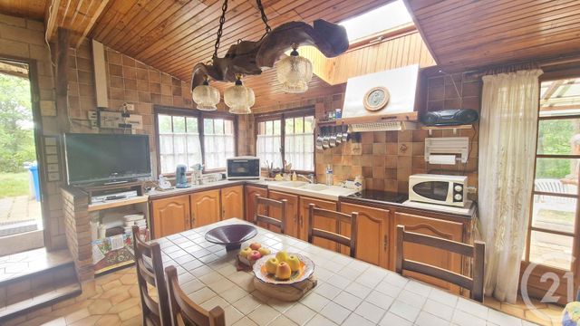 Maison à vendre - 3 pièces - 69 m2 - Maintenon - 28 - CENTRE