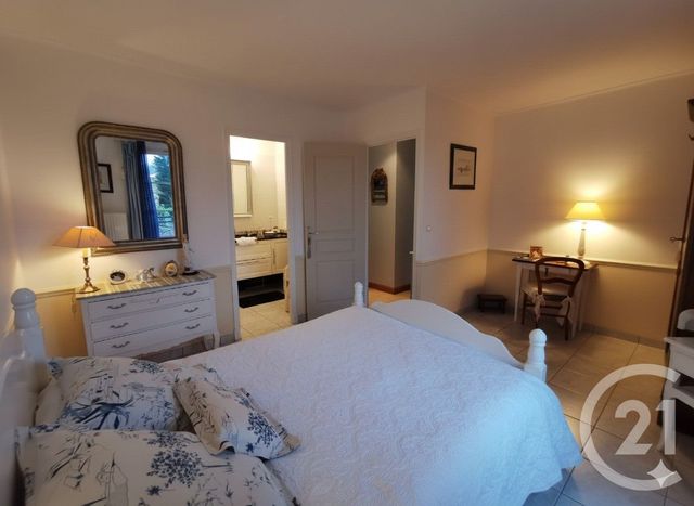 Maison à vendre - 7 pièces - 167 m2 - Epernon - 28 - CENTRE