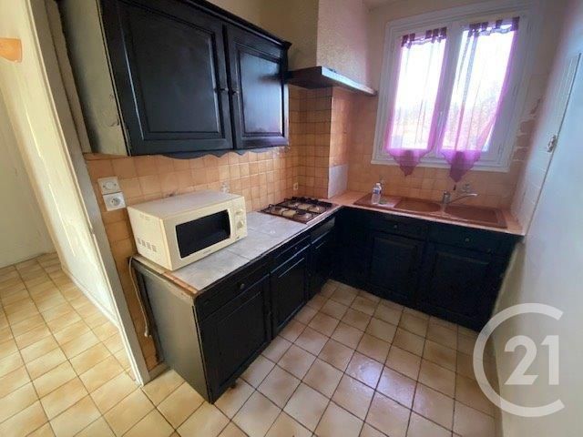Appartement F3 à vendre - 3 pièces - 46 m2 - Epernon - 28 - CENTRE