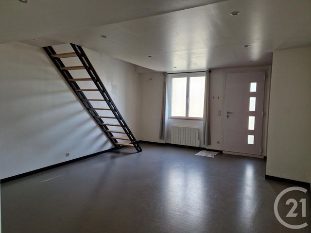 Appartement Duplex à vendre - 2 pièces - 93 m2 - Gallardon - 28 - CENTRE