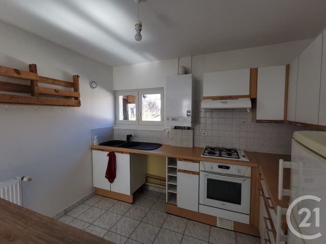 Appartement F3 à vendre - 3 pièces - 58,75 m2 - Epernon - 28 - CENTRE