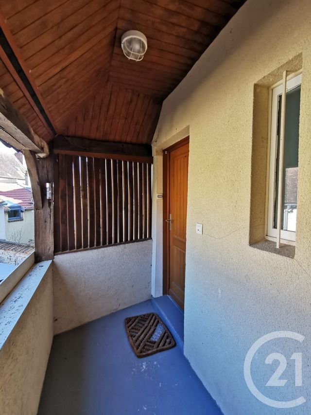 Appartement F3 à vendre - 3 pièces - 58,75 m2 - Epernon - 28 - CENTRE