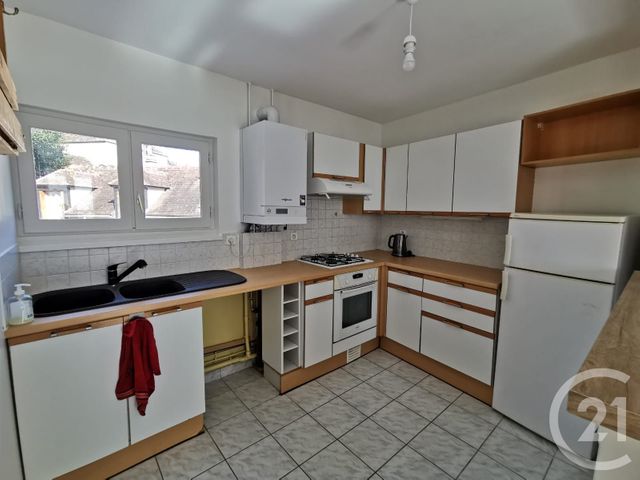 Appartement F3 à vendre - 3 pièces - 58,75 m2 - Epernon - 28 - CENTRE