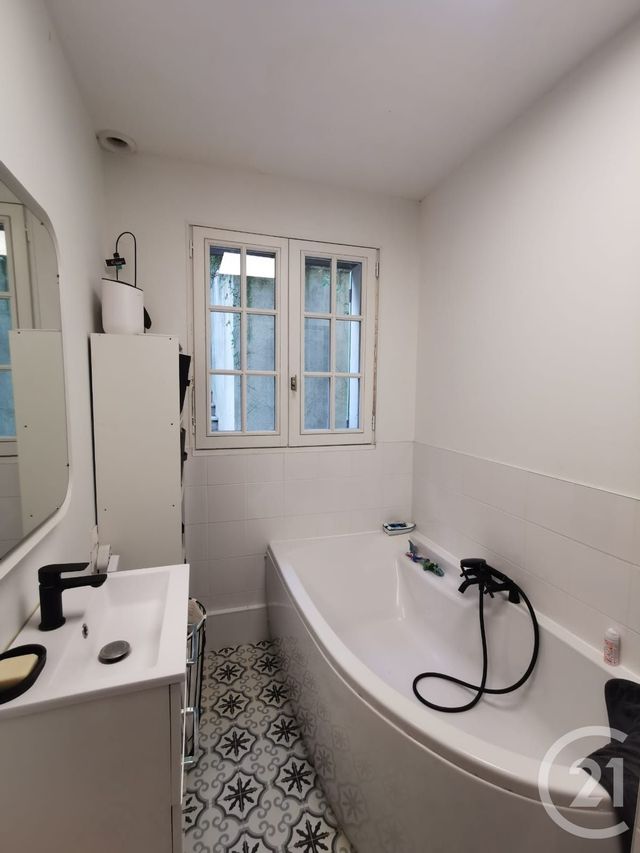 Maison à vendre - 6 pièces - 129 m2 - Lormaye - 28 - CENTRE